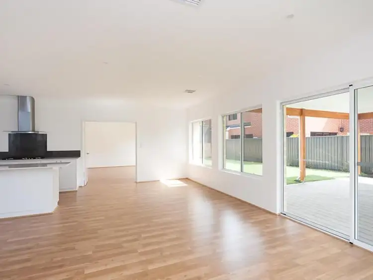 Fifth view of Homely house listing, 5 Sun Court, Hillarys WA 6025