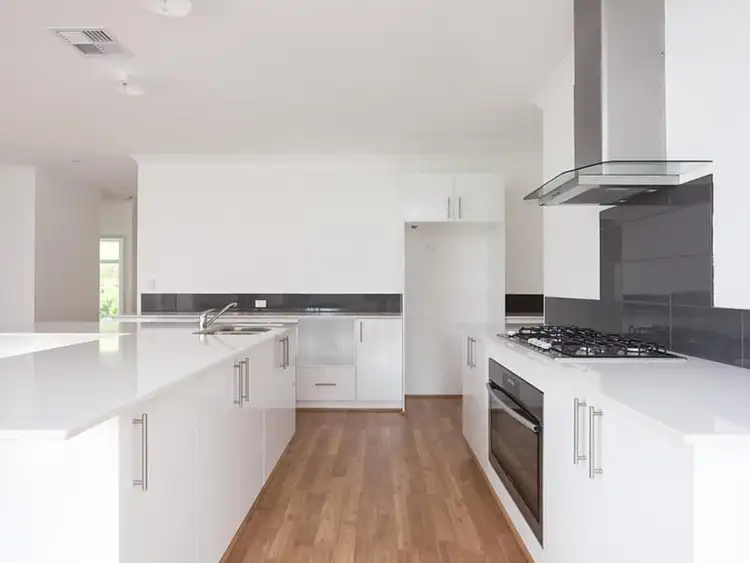 Sixth view of Homely house listing, 5 Sun Court, Hillarys WA 6025