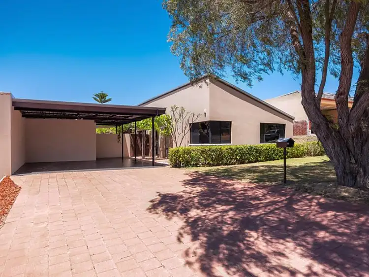 Second view of Homely house listing, 21 Stonesfield Court, Padbury WA 6025