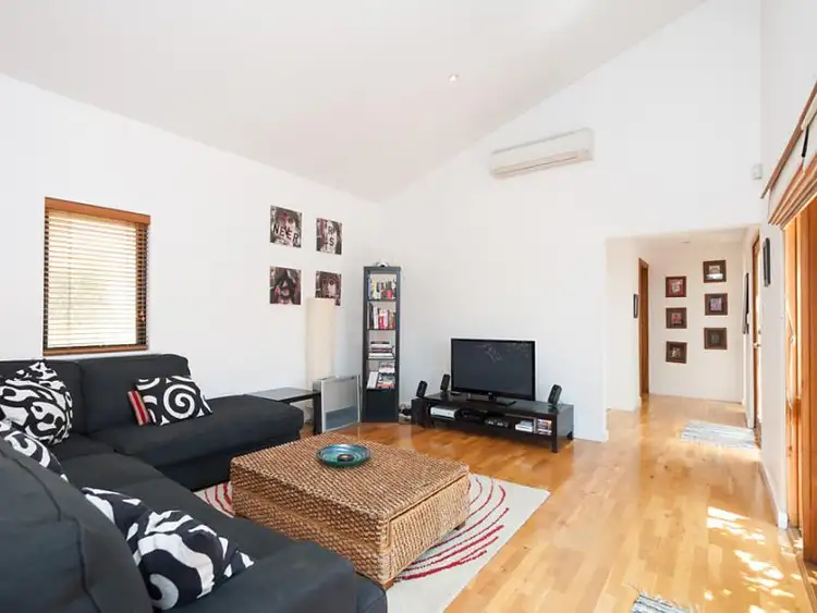 Sixth view of Homely house listing, 21 Stonesfield Court, Padbury WA 6025