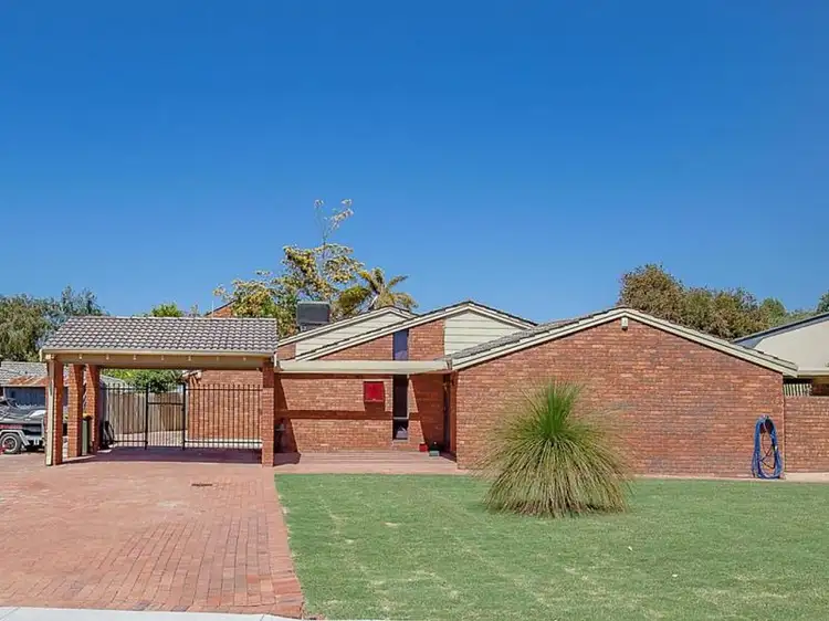 3 Angus Court, Duncraig WA 6023