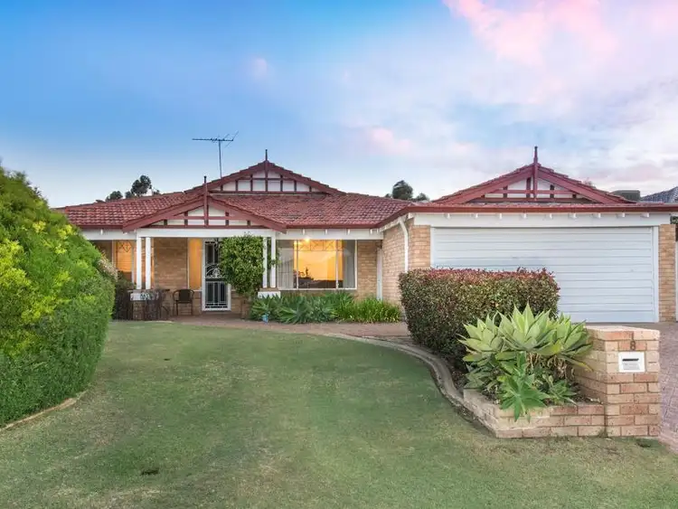 8 Turnbury Park Drive, Jandakot WA 6164