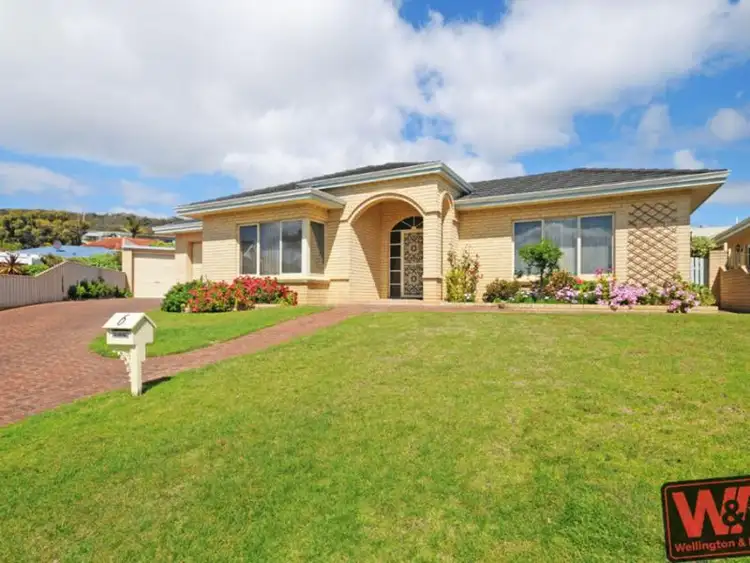 Fourth view of Homely house listing, 6 More Chase, Middleton Beach WA 6330