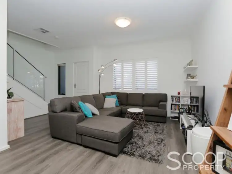 8/25 O'Connor Close, North Coogee WA 6163