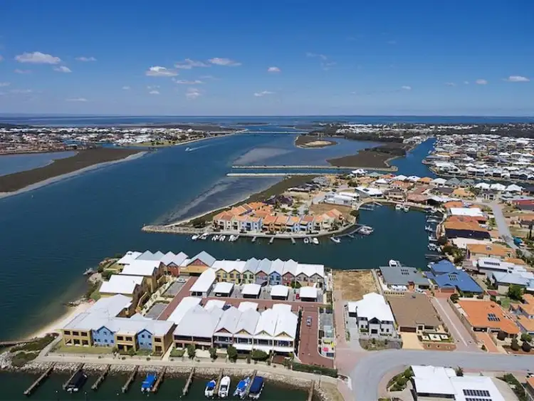 Third view of Homely townhouse listing, 7/40 Rialto Place, Halls Head WA 6210