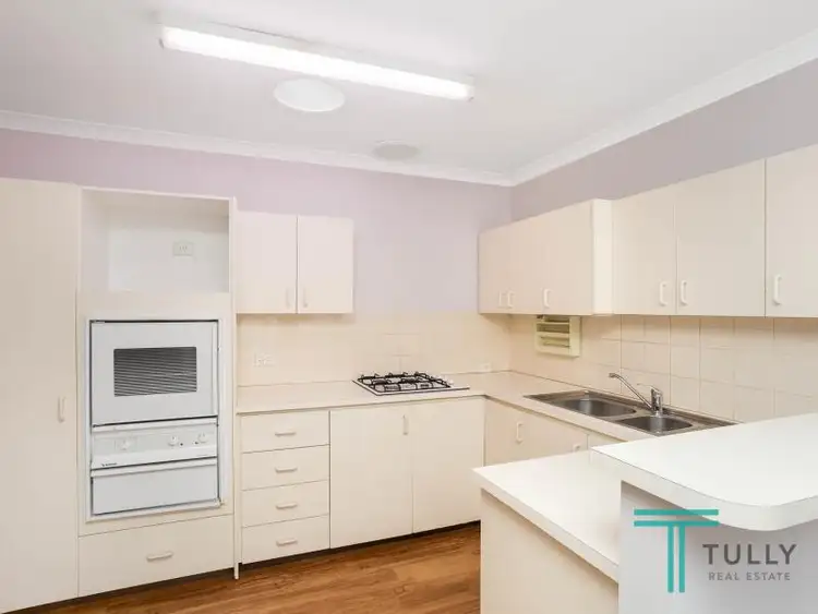 Second view of Homely house listing, 7/2 Argyle Place, Yangebup WA 6164