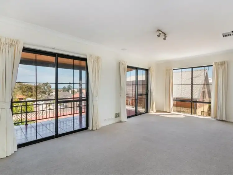 Third view of Homely house listing, 2/1 Livingstone Street, Beaconsfield WA 6162