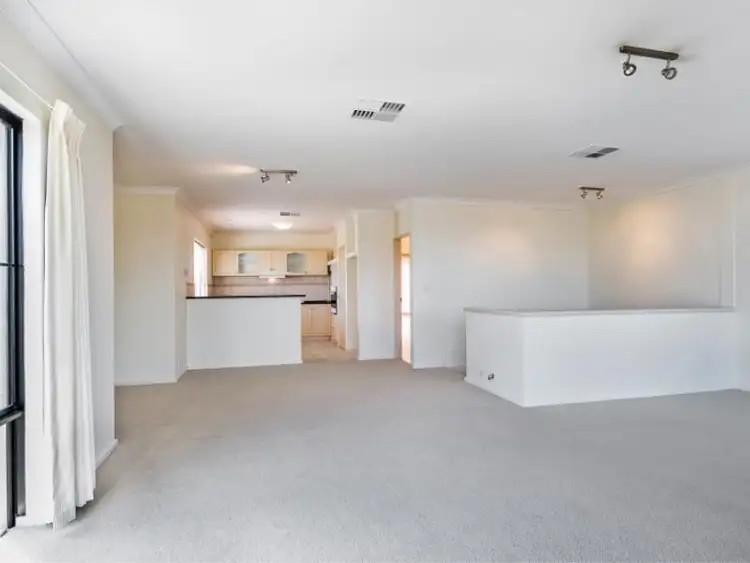 Seventh view of Homely house listing, 2/1 Livingstone Street, Beaconsfield WA 6162