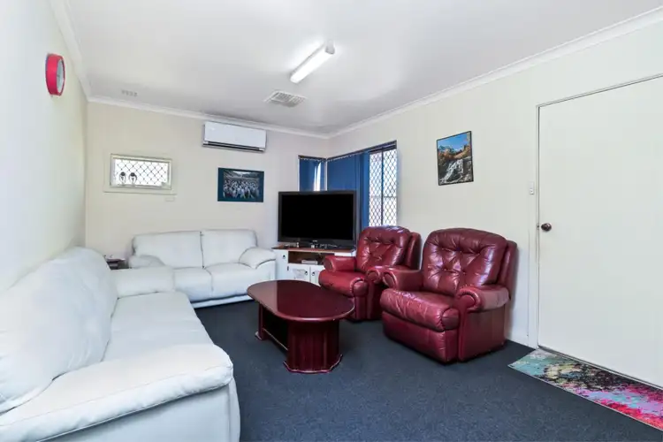 50 Brookman Avenue, Langford WA 6147