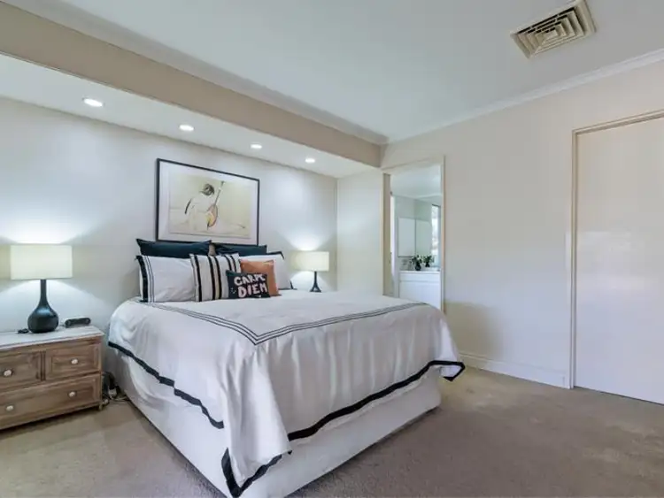 3 Sprigg Place, Booragoon WA 6154