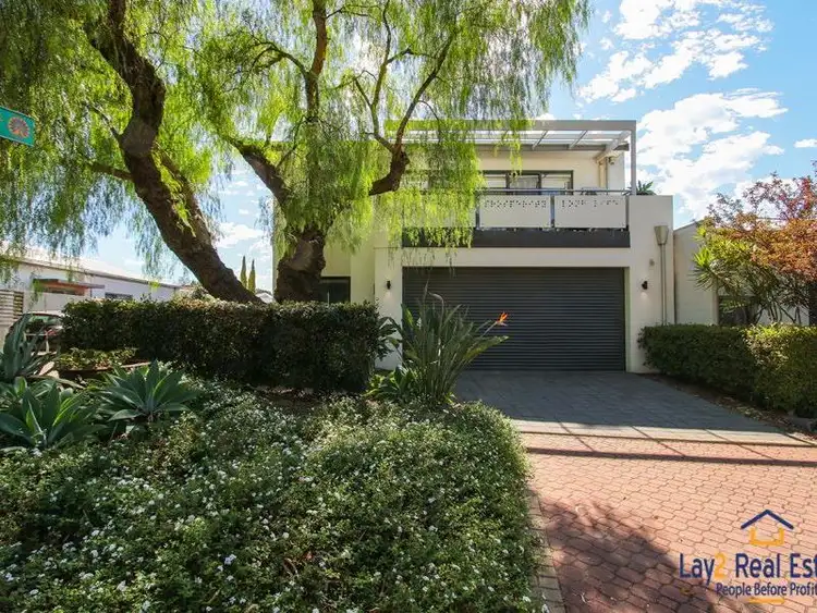 1 Digwood Close, Bayswater WA 6053