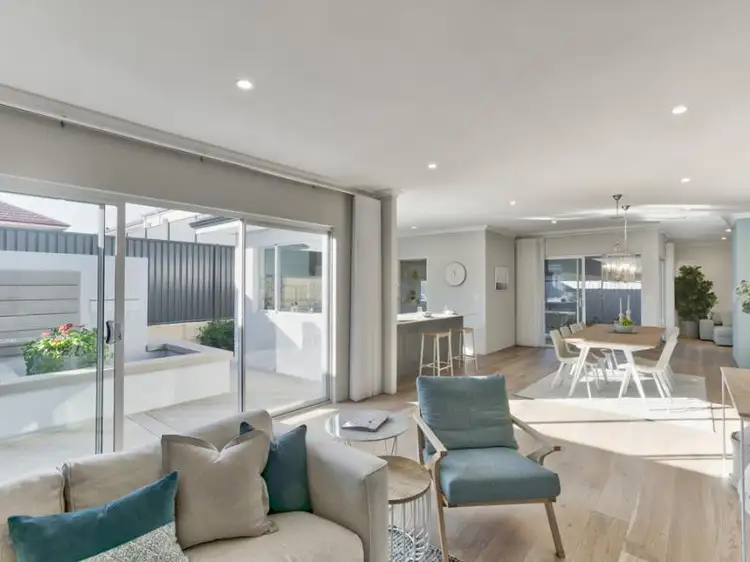 Fifth view of Homely house listing, 5 Pallium Way, Jindalee WA 6036