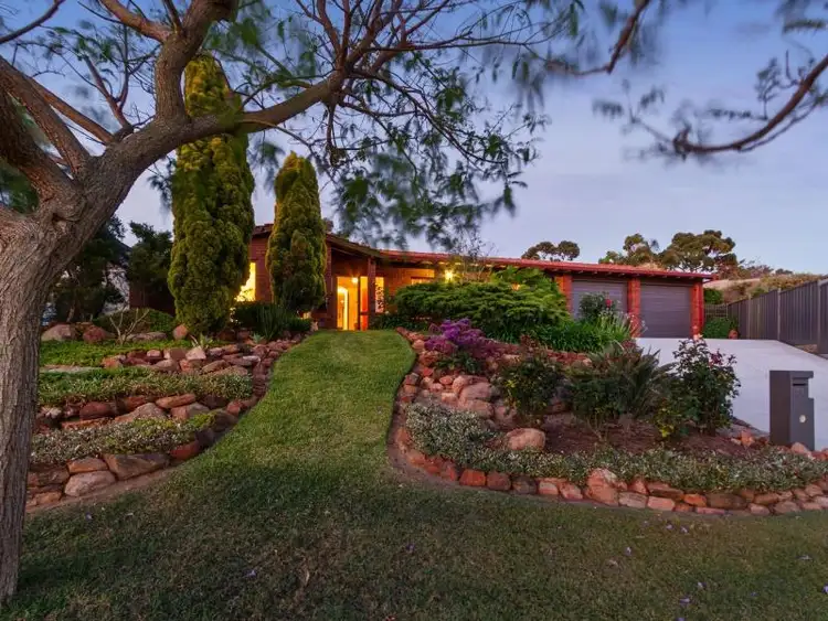 33 Sycamore Drive, Duncraig WA 6023