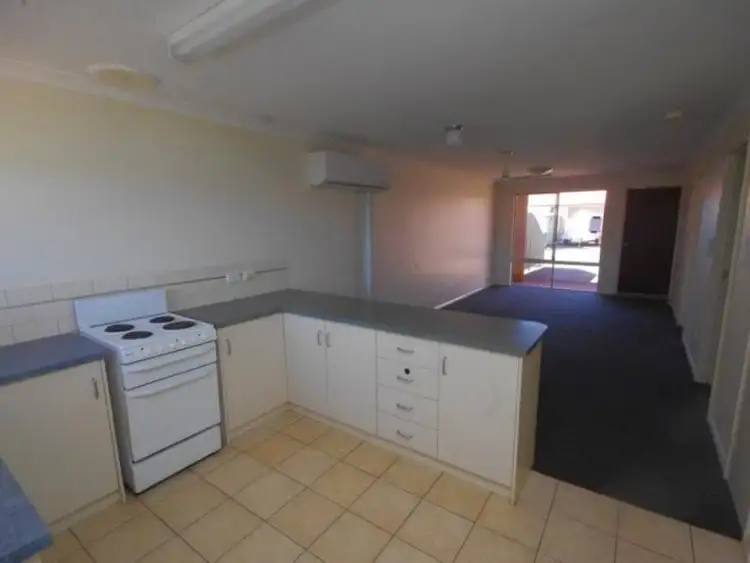 Fifth view of Homely villa listing, 5/1 Cowra, Newman WA 6753