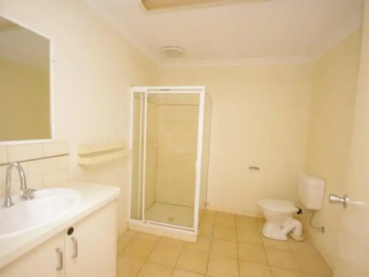 Seventh view of Homely villa listing, 5/1 Cowra, Newman WA 6753