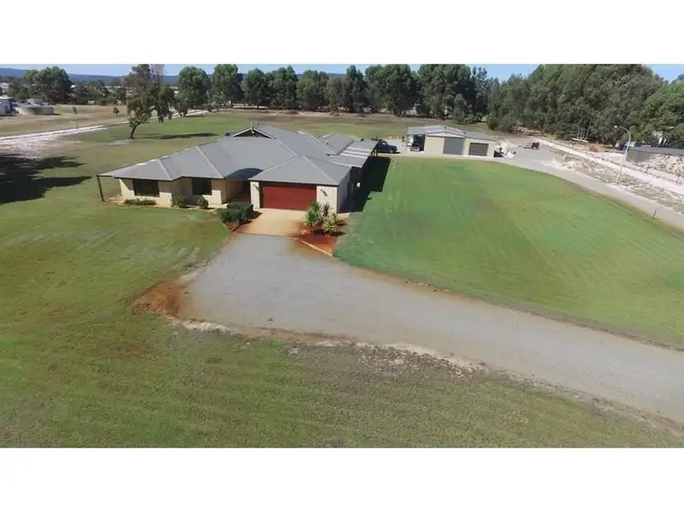 70 Bangap Place, Oakford WA 6121