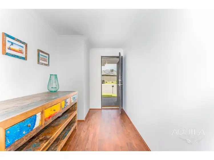 Sixth view of Homely house listing, 11 Petula Court, Aveley WA 6069