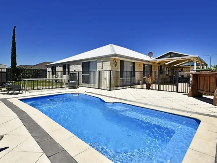 21 Artemis Elbow, Aveley WA 6069