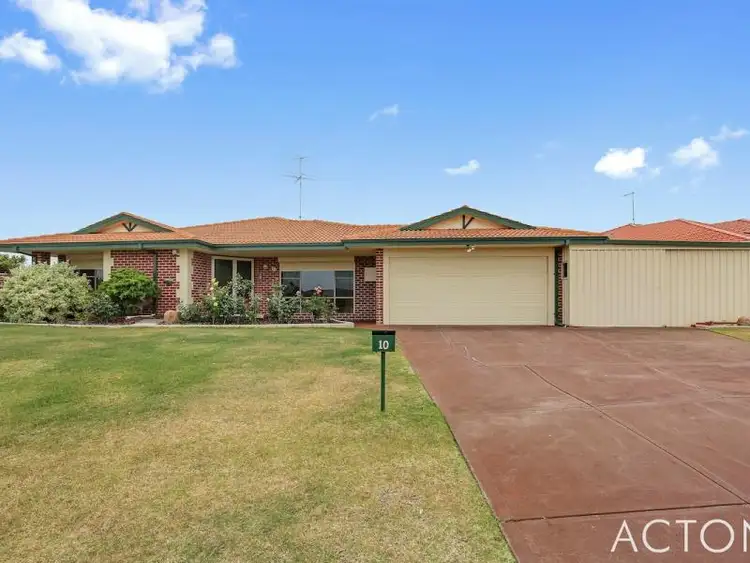 Second view of Homely house listing, 10 Quadrant Rise, Halls Head WA 6210