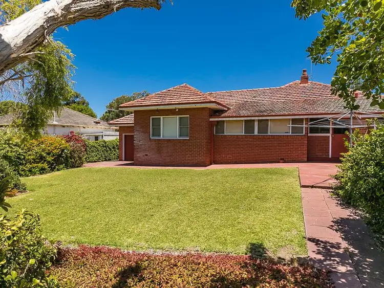 Fourth view of Homely house listing, 150 Deanmore Road, Scarborough WA 6019