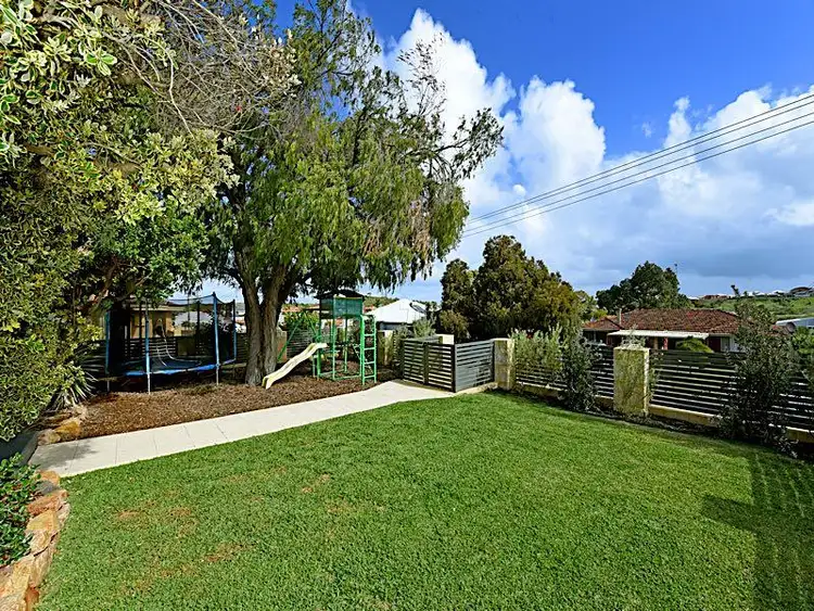 Fourth view of Homely house listing, 8 Edmondson Street, Beaconsfield WA 6162