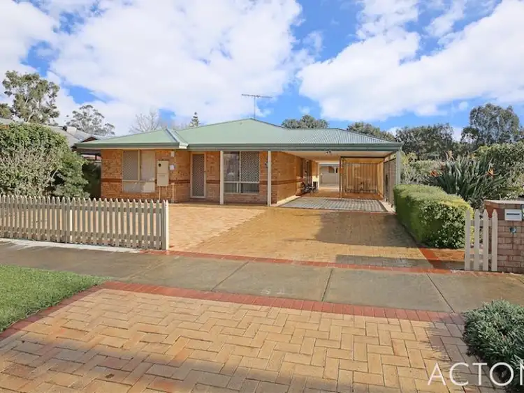 1/9 Murray Street, Pinjarra WA 6208