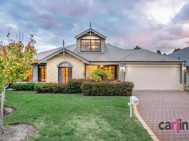 Main view of Homely house listing, 5 Kinglake Way, Aubin Grove WA 6164