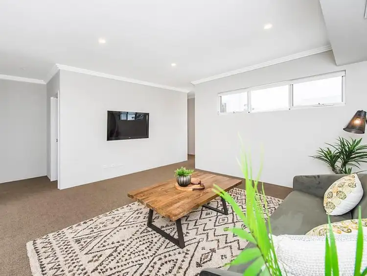 Seventh view of Homely house listing, 1 Fluorite Way, Carine WA 6020