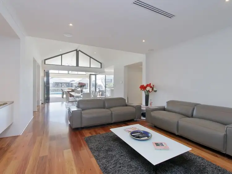 Fifth view of Homely house listing, 14 Twilight Court, Dudley Park WA 6210