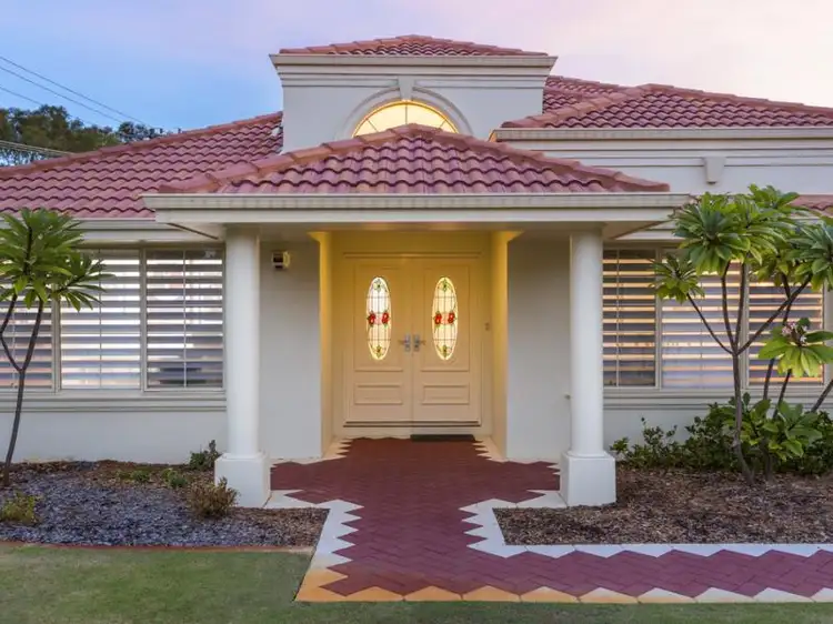 Fourth view of Homely house listing, 27 Aleppo Drive, Kardinya WA 6163