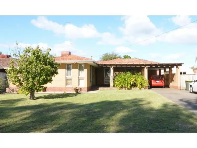 11 Russell Street, Pinjarra WA 6208