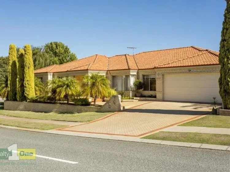 36 Kingston  Place, Kardinya WA 6163