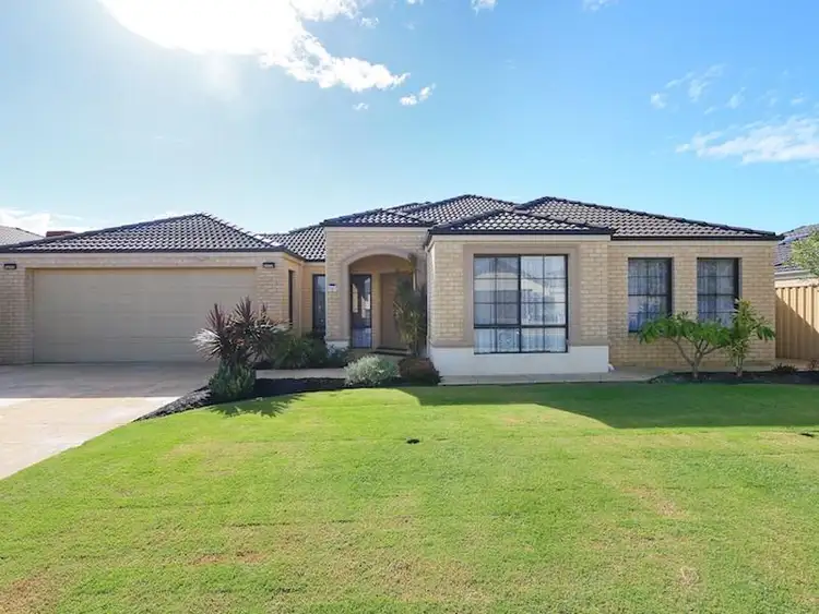 9 Kyle Way, Canning Vale WA 6155