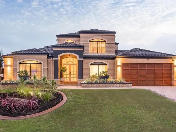 124 Broadbeach Boulevard, Hillarys WA 6025