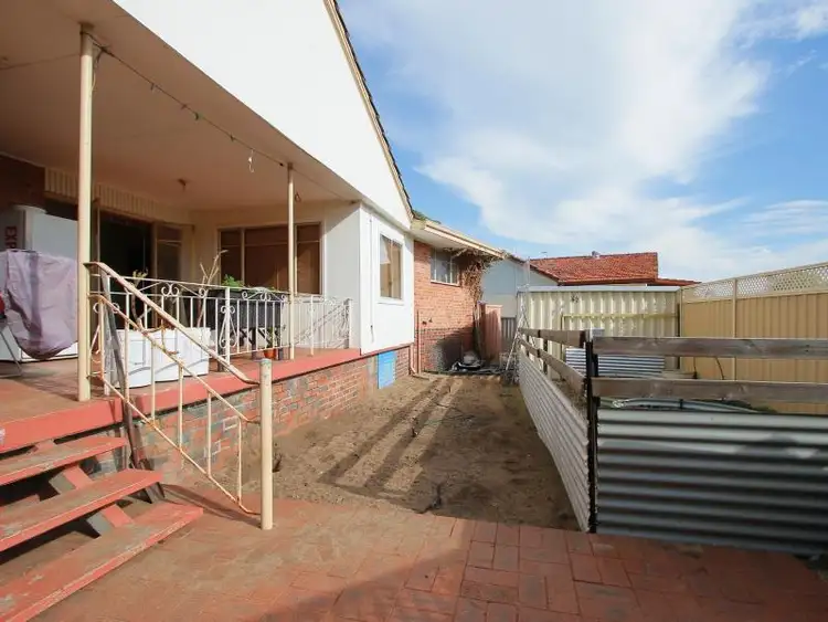 Sixth view of Homely house listing, 284 MARMION STREET, Melville WA 6156