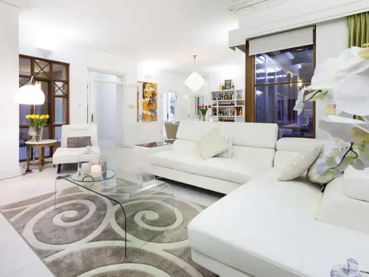 19R Airlie Street, Claremont WA 6010