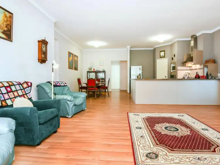 Fifth view of Homely house listing, 40 Jupiter Drive, Australind WA 6233