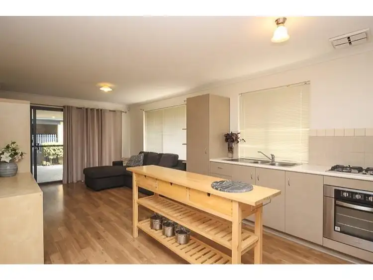 Sixth view of Homely house listing, 54 Cochrane Loop, Aveley WA 6069