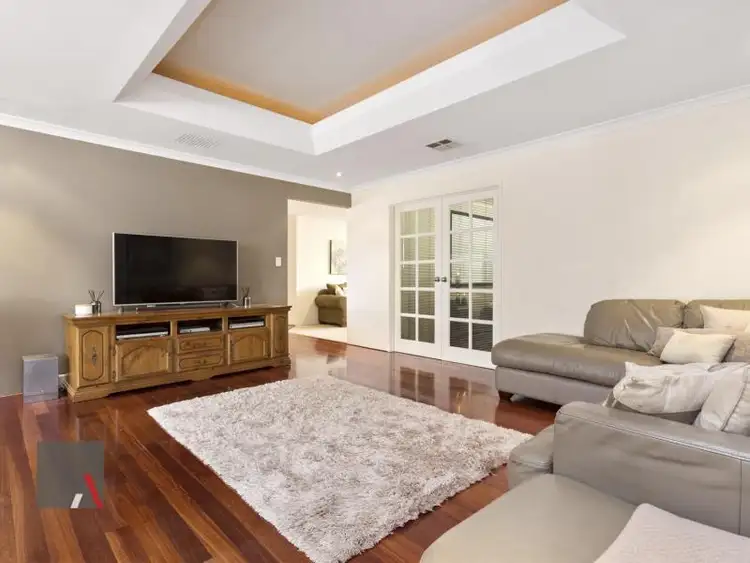 20 Hardwick Boulevard, Canning Vale WA 6155