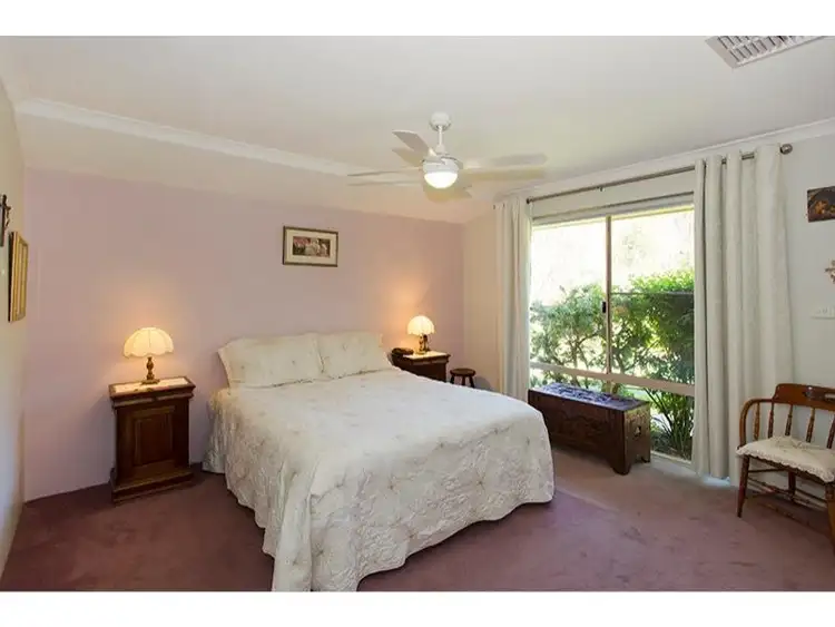 Sixth view of Homely house listing, 10 Midwater Court, Leschenault WA 6233