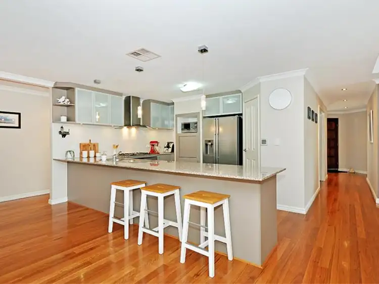 Sixth view of Homely house listing, 18 Arava Circle, Aveley WA 6069