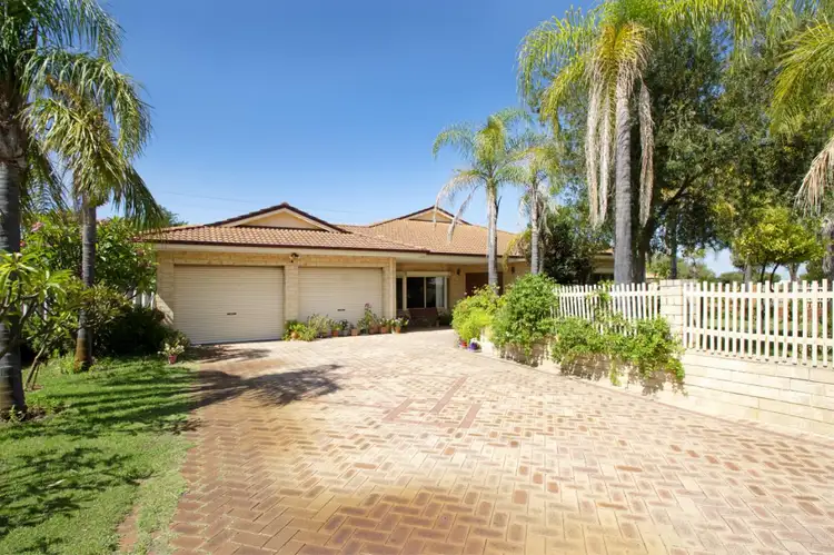 107 Guadalupe Drive, Ballajura WA 6066