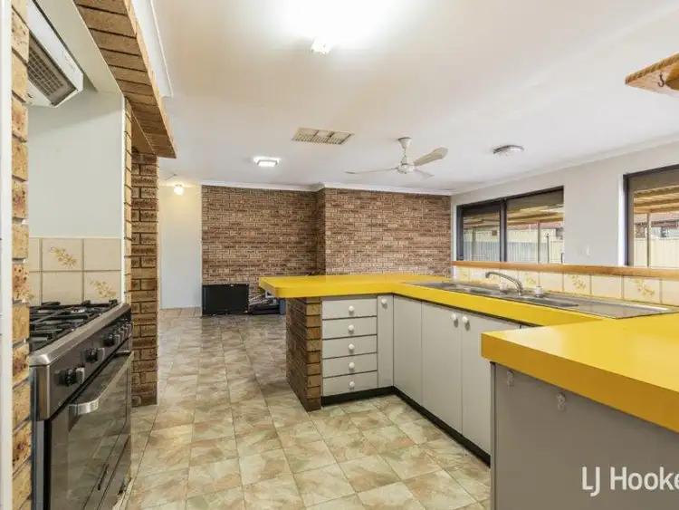 Second view of Homely house listing, 10 Hood Place, Gosnells WA 6110