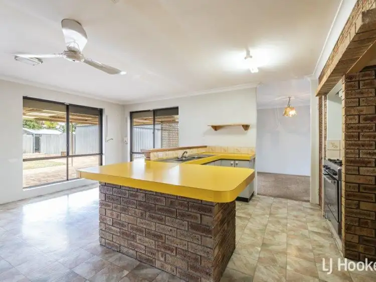 Fifth view of Homely house listing, 10 Hood Place, Gosnells WA 6110