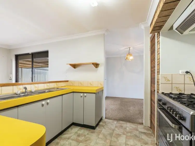 Sixth view of Homely house listing, 10 Hood Place, Gosnells WA 6110