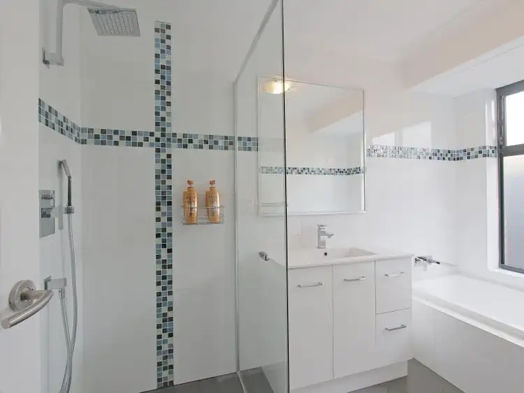 Seventh view of Homely house listing, 6 PEGGS PLACE, Leeming WA 6149