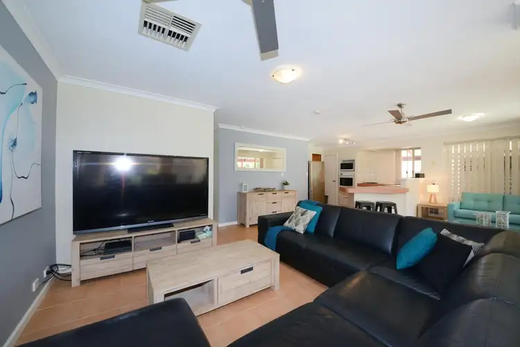 Fifth view of Homely house listing, 5 Combewood Loop, Carramar WA 6031