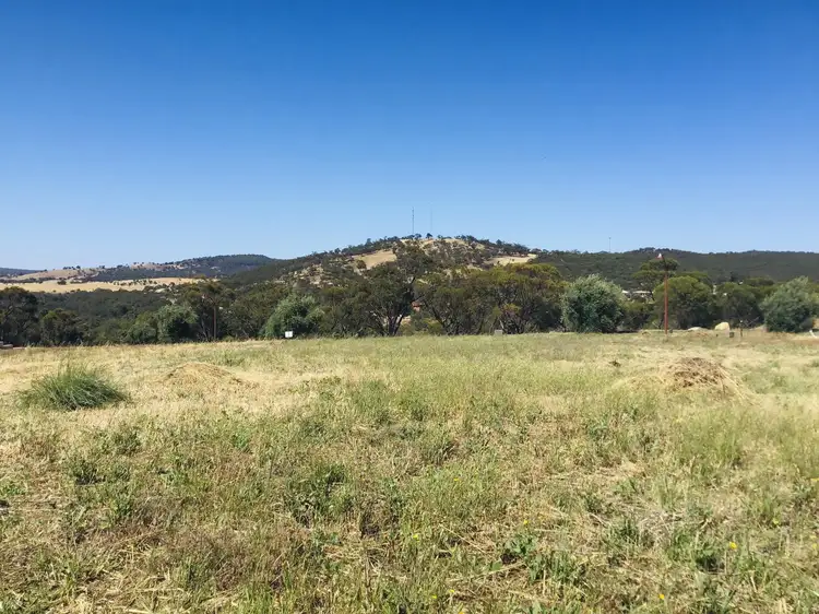 12 Gadsdon Pass, Toodyay WA 6566