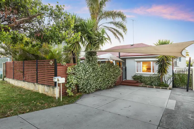 93 Duke Street, Scarborough WA 6019