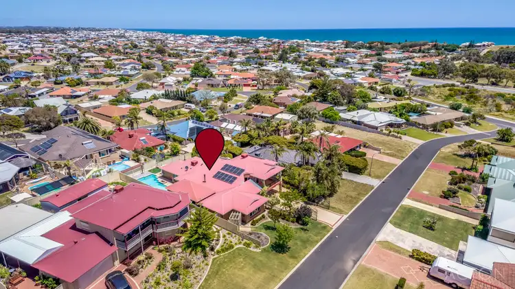 6 Carabeen Place, Halls Head WA 6210